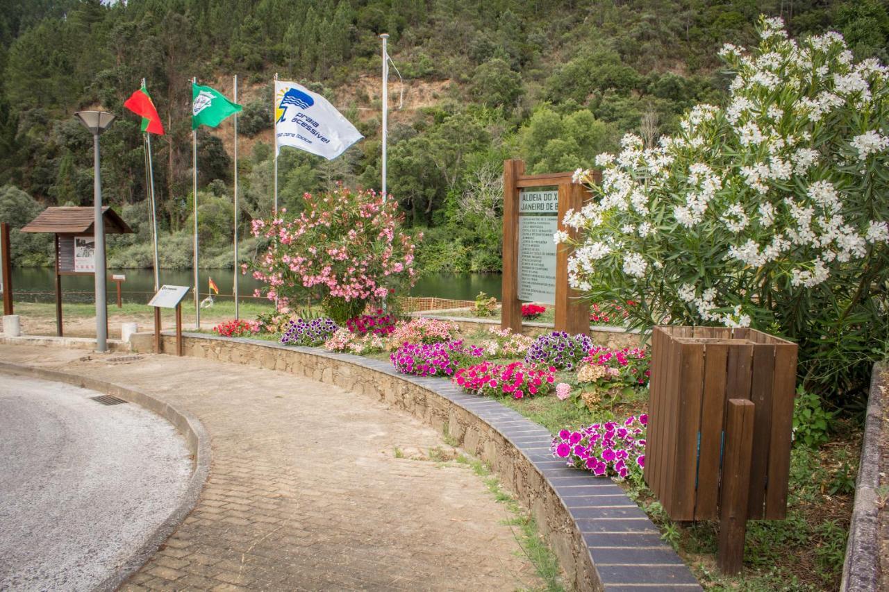 xisto camping Janeiro de Baixo Esterno foto